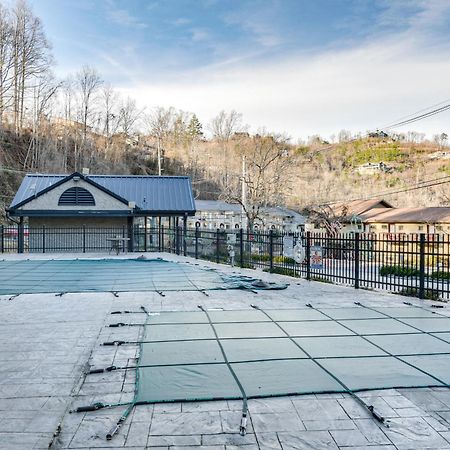 Downtown Gatlinburg Condo With Community Pool! Kültér fotó